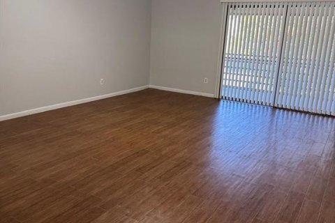 Condominio en venta en Orlando, Florida, 2 dormitorios, 101.17 m2 № 1735123 - foto 9