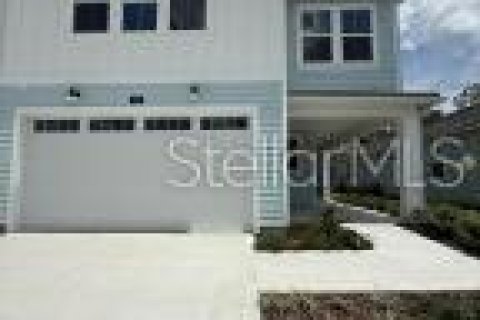 Duplex in Palm Coast, Florida 3 bedrooms, 197.79 sq.m. № 1910455 - photo 1
