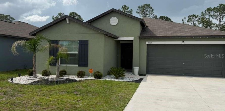 House in Lakeland, Florida 4 bedrooms, 178.19 sq.m. № 2232471