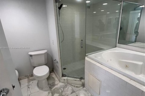 Copropriété à louer à Miami Beach, Floride: 2 chambres, 154.22 m2 № 1890559 - photo 28