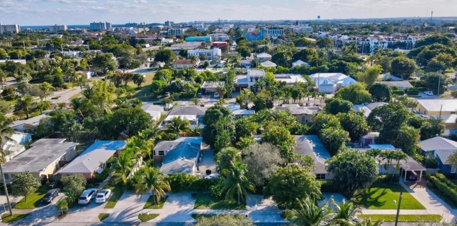 Casa en Delray Beach, Florida 2 dormitorios, 154.87 m2 № 1128046