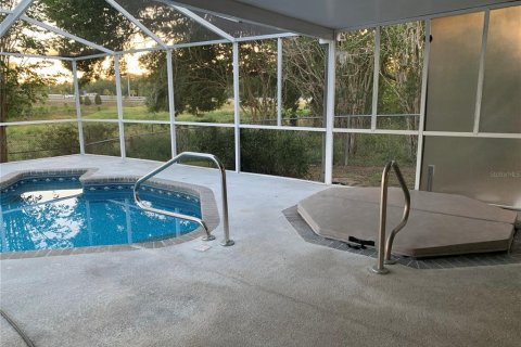 House in Brooksville, Florida 2 bedrooms, 102.38 sq.m. № 2157336 - photo 5