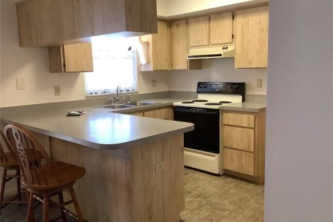 House in Brooksville, Florida 2 bedrooms, 102.38 sq.m. № 2157336 - photo 15