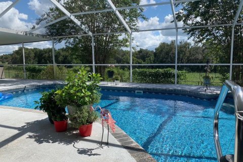 House in Brooksville, Florida 2 bedrooms, 102.38 sq.m. № 2157336 - photo 3