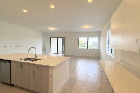 Casa en alquiler en Ave Maria, Florida, 3 dormitorios, 188.41 m2 № 2076938 - foto 2