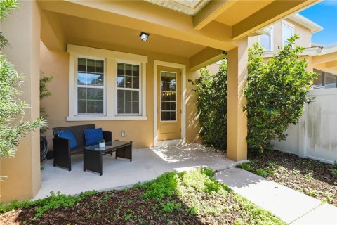 Townhouse in Winter Garden, Florida 4 bedrooms, 188.96 sq.m. № 2096840 - photo 12
