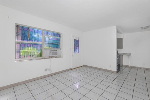 Commercial property in Dania Beach, Florida 451.51 sq.m. № 2082588 - photo 30