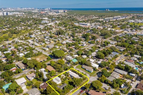 Commercial property in Dania Beach, Florida 451.51 sq.m. № 2082588 - photo 4