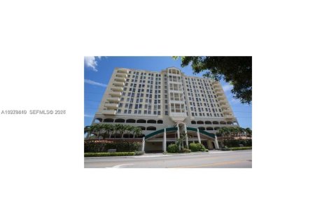 Condo in Miami, Florida, 2 bedrooms  № 2042077