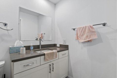 House in Sarasota, Florida 4 bedrooms, 374.77 sq.m. № 2099213 - photo 20