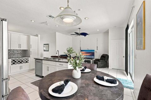 Villa ou maison à vendre à Coconut Creek, Floride: 3 chambres, 167.22 m2 № 2431413 - photo 15