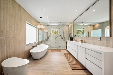 Villa ou maison à vendre à Miami Beach, Floride: 5 chambres, 337.05 m2 № 2365659 - photo 3