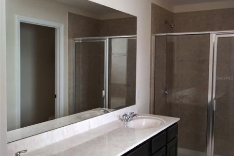 Villa ou maison à louer à Orlando, Floride: 4 chambres, 215.9 m2 № 2398892 - photo 7