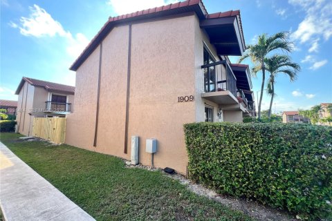 Adosado en alquiler en Miami, Florida, 3 dormitorios, 91.69 m2 № 1990105 - foto 20