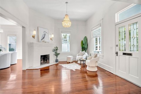 Villa ou maison à vendre à Tampa, Floride: 2 chambres, 144.37 m2 № 2431086 - photo 23