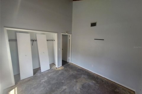 Condo in Ocala, Florida, 2 bedrooms № 2099388 - photo 11