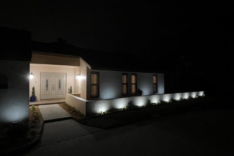 Villa ou maison à vendre à Lighthouse Point, Floride: 3 chambres, 149.2 m2 № 1043048 - photo 1