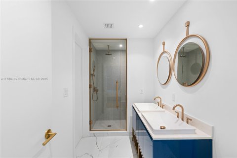 Condominio en venta en Miami, Florida, 1 dormitorio, 61.13 m2 № 1704827 - foto 30
