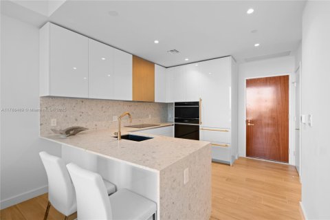Condominio en venta en Miami, Florida, 1 dormitorio, 61.13 m2 № 1704827 - foto 6