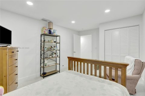 Touwnhouse à vendre à Miami, Floride: 2 chambres, 115.2 m2 № 1834386 - photo 6