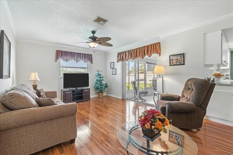 House in Port Charlotte, Florida 2 bedrooms, 129.69 sq.m. № 1836912 - photo 19