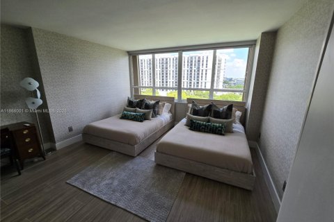 Copropriété à louer à Miami, Floride: 2 chambres, 152.17 m2 № 2053884 - photo 17