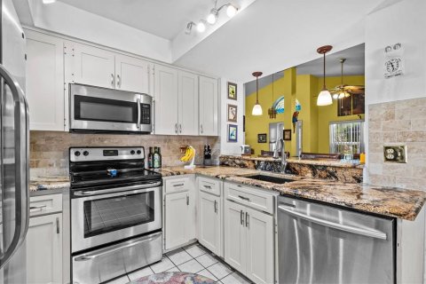 House in Holiday, Florida 3 bedrooms, 140.93 sq.m. № 1608507 - photo 13