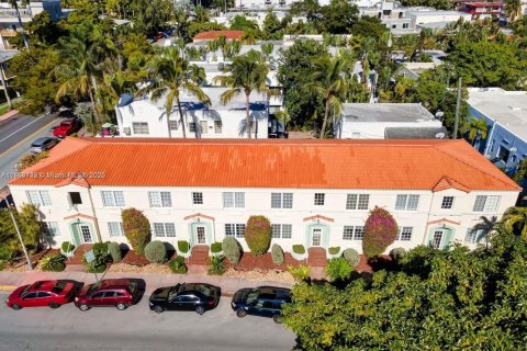Condominio en alquiler en Miami Beach, Florida, 1 dormitorio, 42.64 m2 № 1887844 - foto 2