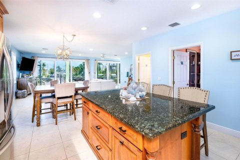 Villa ou maison à vendre à Tavernier, Floride: 4 chambres, 233 m2 № 1955779 - photo 18