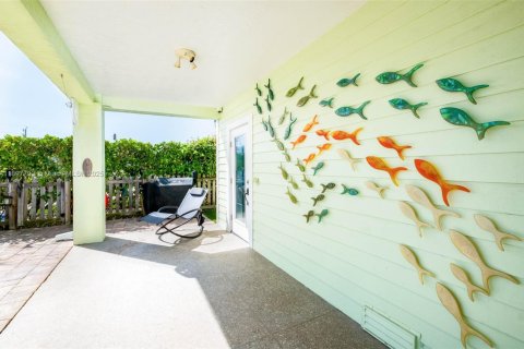 Villa ou maison à vendre à Tavernier, Floride: 4 chambres, 233 m2 № 1955779 - photo 12