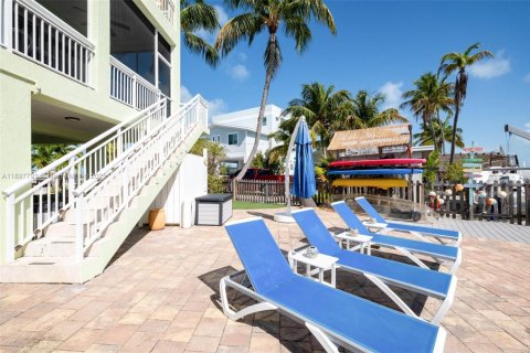 Villa ou maison à vendre à Tavernier, Floride: 4 chambres, 233 m2 № 1955779 - photo 8