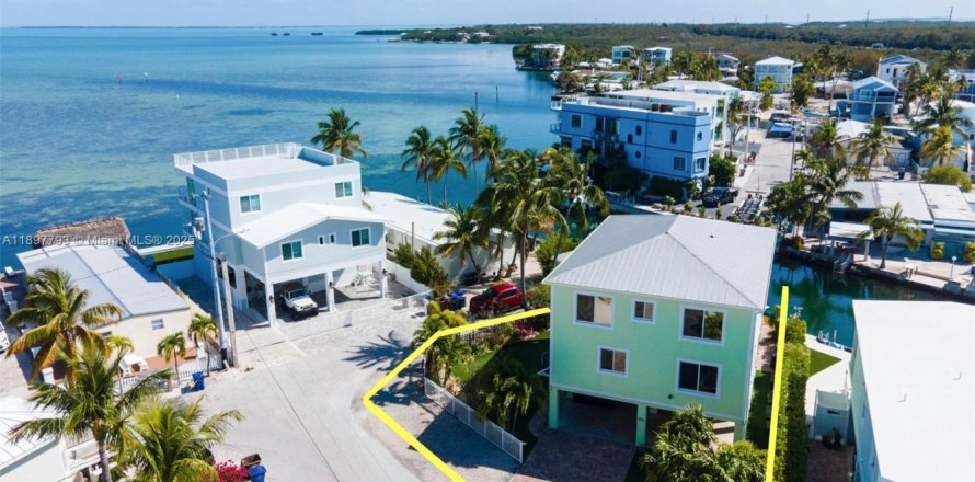 Villa ou maison à Tavernier, Floride 4 chambres, 233 m2 № 1955779
