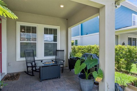 House in Orlando, Florida 4 bedrooms, 300.26 sq.m. № 2150673 - photo 21