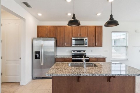 House in Orlando, Florida 4 bedrooms, 300.26 sq.m. № 2150673 - photo 24