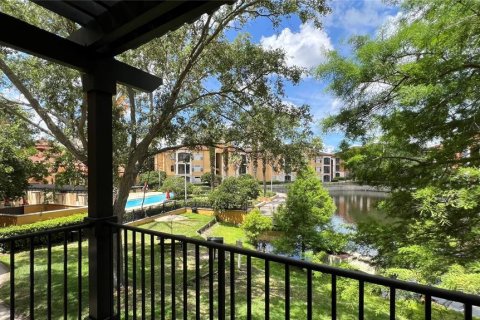 Touwnhouse à louer à Orlando, Floride: 4 chambres, 173.54 m2 № 2101716 - photo 20