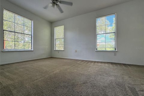 Touwnhouse à louer à Orlando, Floride: 4 chambres, 173.54 m2 № 2101716 - photo 10
