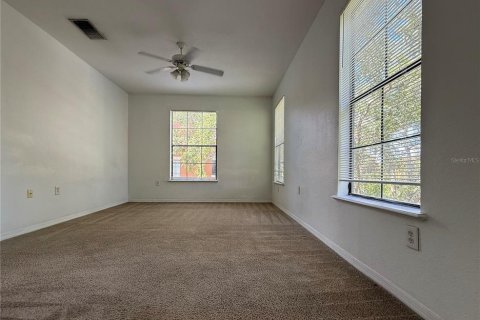 Touwnhouse à louer à Orlando, Floride: 4 chambres, 173.54 m2 № 2101716 - photo 11