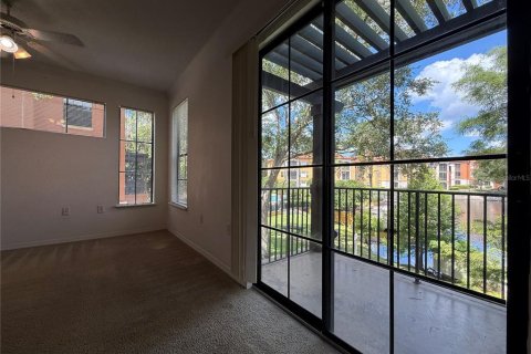 Touwnhouse à louer à Orlando, Floride: 4 chambres, 173.54 m2 № 2101716 - photo 9