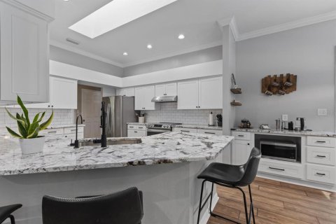 Casa en venta en Gainesville, Florida, 4 dormitorios, 215.63 m2 № 1894774 - foto 14