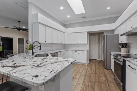 Casa en venta en Gainesville, Florida, 4 dormitorios, 215.63 m2 № 1894774 - foto 15