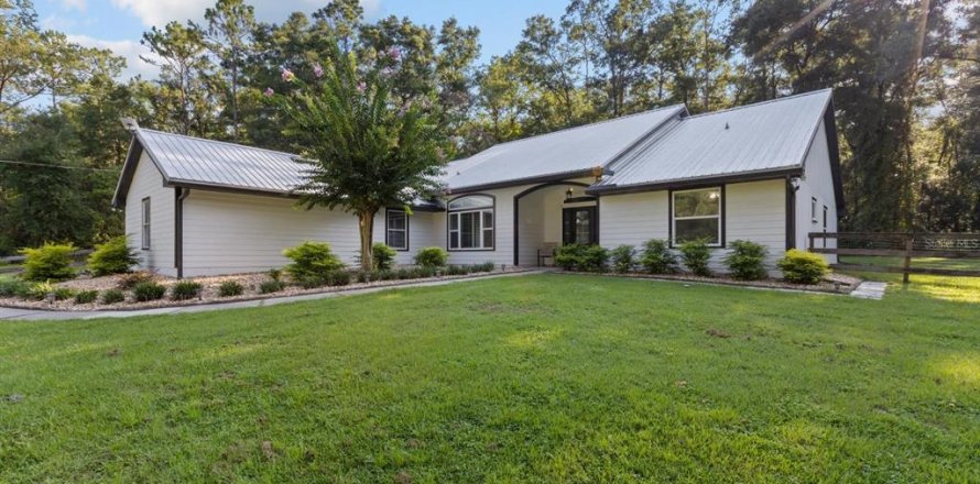 Casa en Gainesville, Florida 4 dormitorios, 215.63 m2 № 1894774