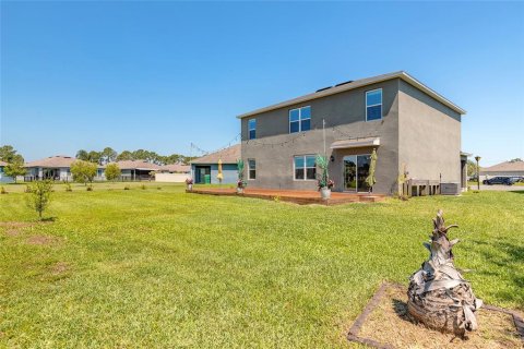 House in Edgewater, Florida 5 bedrooms, 248.42 sq.m. № 2201210 - photo 4