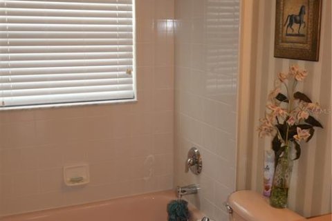 Casa en venta en Spring Hill, Florida, 2 dormitorios, 137.4 m2 № 1788084 - foto 18
