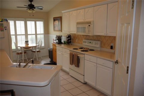 Casa en venta en Spring Hill, Florida, 2 dormitorios, 137.4 m2 № 1788084 - foto 17