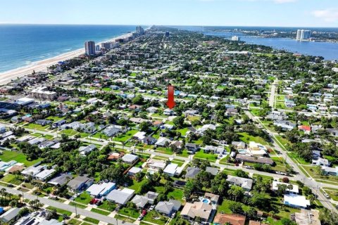 Villa ou maison à vendre à Daytona Beach, Floride: 3 chambres, 180.88 m2 № 2120722 - photo 2