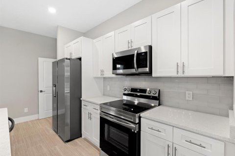 Casa en venta en Punta Gorda, Florida, 4 dormitorios, 185.8 m2 № 1539186 - foto 16