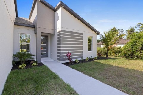 Casa en venta en Punta Gorda, Florida, 4 dormitorios, 185.8 m2 № 1539186 - foto 3