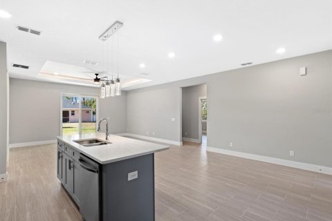 Casa en venta en Punta Gorda, Florida, 4 dormitorios, 185.8 m2 № 1539186 - foto 12