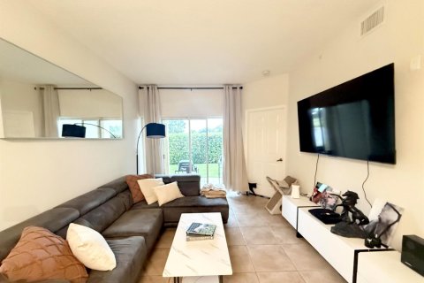 Touwnhouse à vendre à Wellington, Floride: 2 chambres, 90.58 m2 № 2082234 - photo 4
