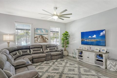 Villa ou maison à vendre à Parrish, Floride: 4 chambres, 240.71 m2 № 1789722 - photo 17